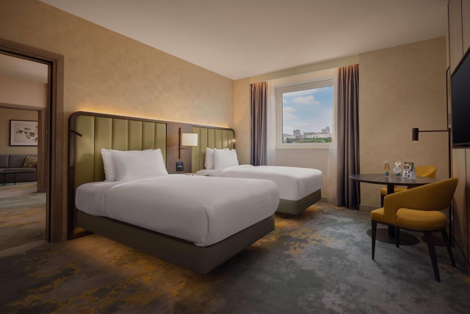 Hilton 5*