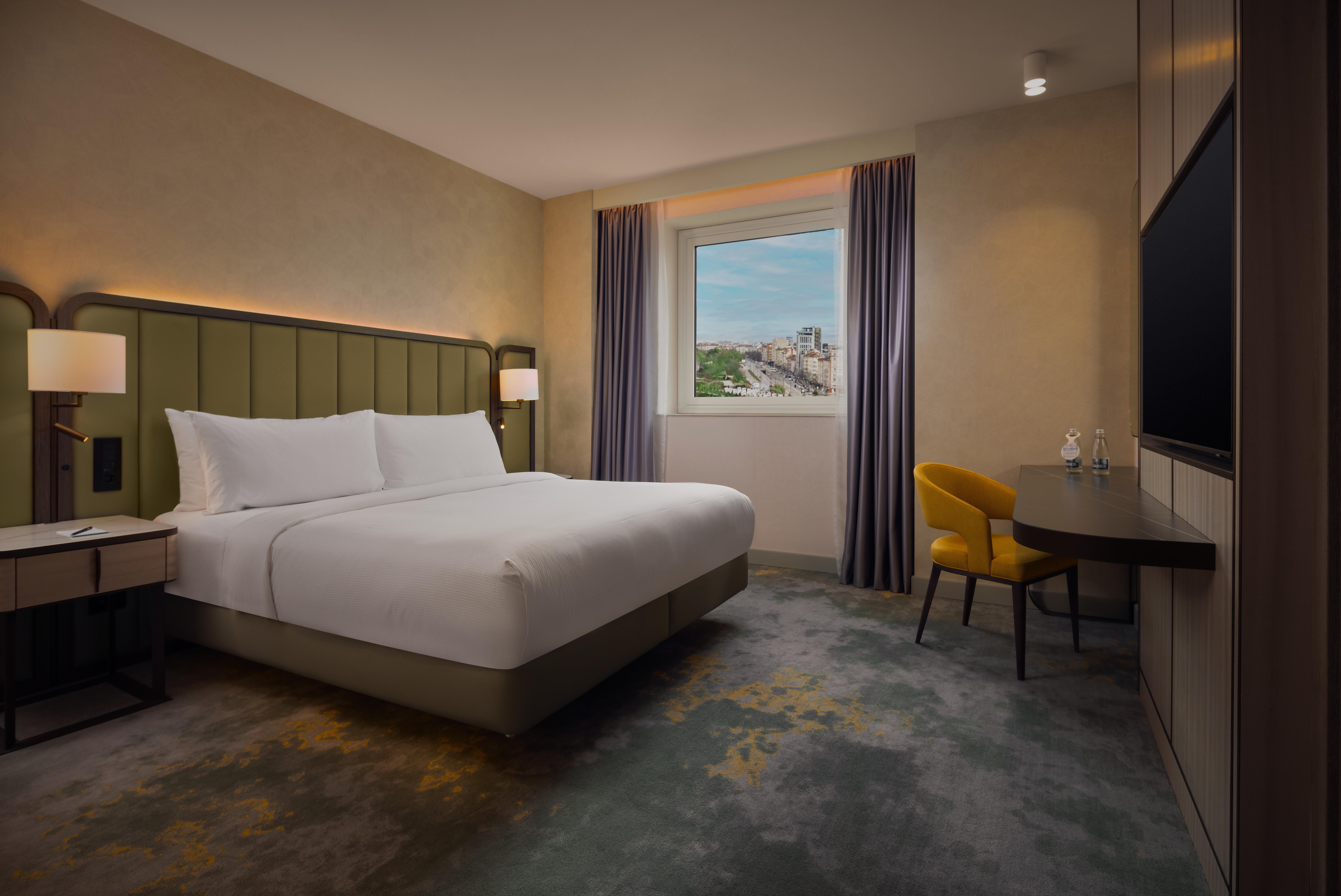 Hilton Hotel 5*