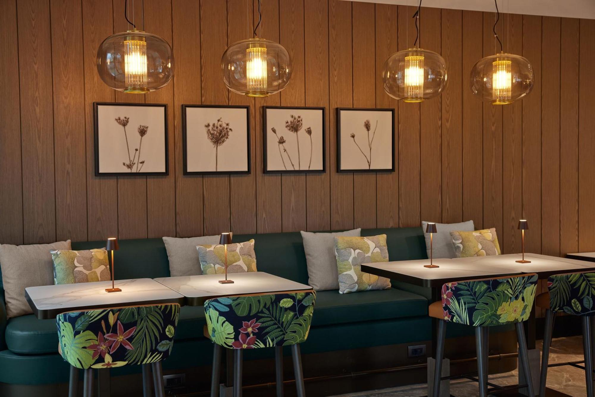 Ξενοδοχείο Hilton 5*