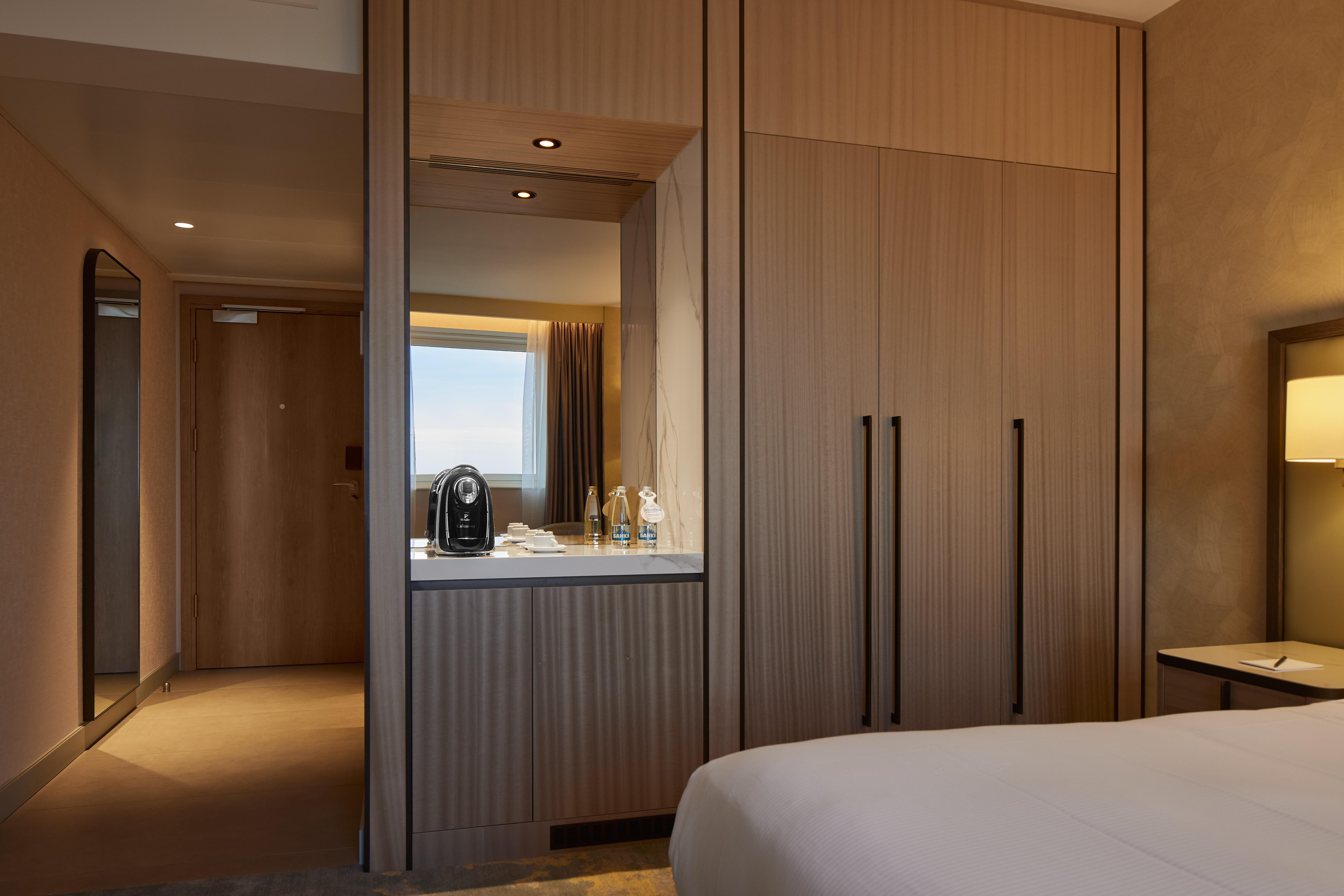 Hilton Ξενοδοχείο 5*